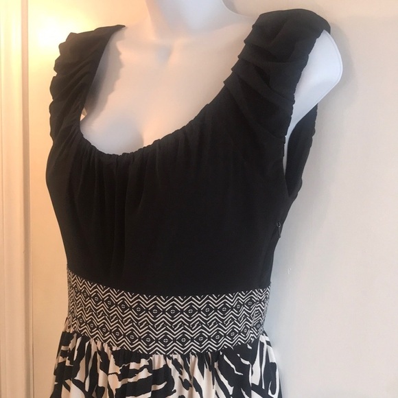 Max and Cleo Black Print Dress Size 4 - Picture 4 of 12